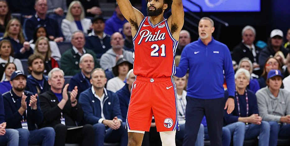 NBA tiền mùa giải 2026-27: Jaylen Brown bùng nổ 22 điểm, liên minh Ball – Edwards ra mắt và cột mốc 813 điểm định hình lại Philadelphia