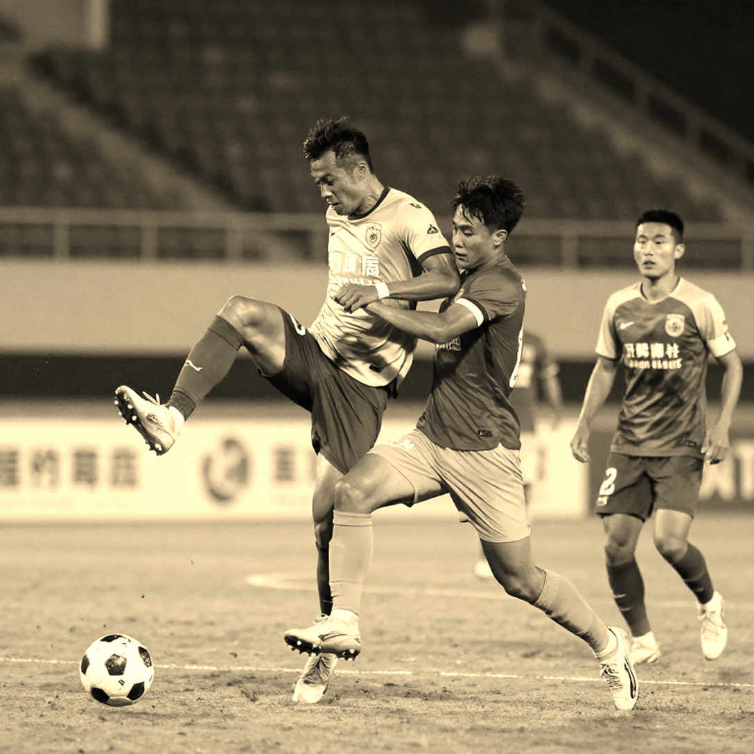 Thẻ đỏ phút 35 và cuộc đua hiệu số ở bảng A: Indonesia 0-0 Malaysia